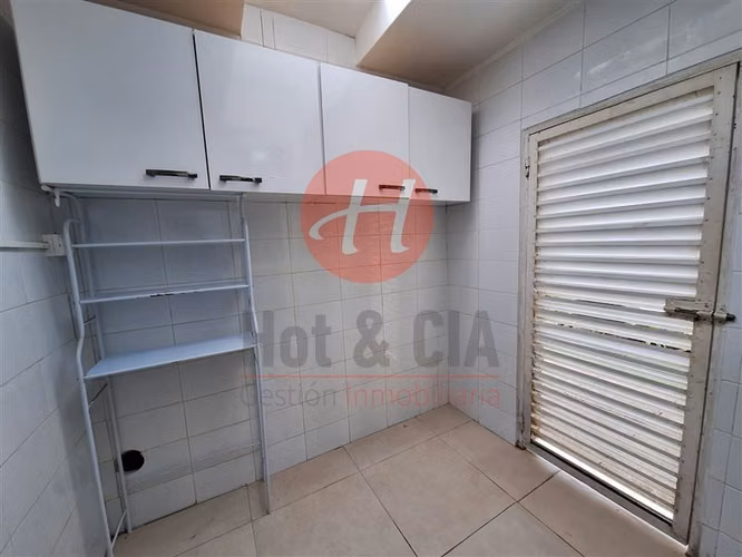 Arriendo Casa 3D 2B Barrio Francés - Imagen 14