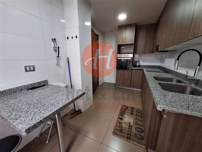 Arriendo Casa 3D 2B Barrio Francés - Imagen 8