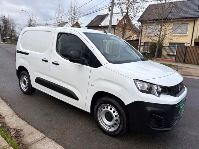 Peugeot Partner 2022