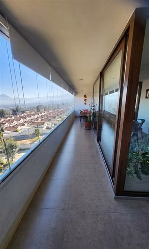 Departamento en venta de 2 o 3 dorm. en ARBOLETUM Peñalolén