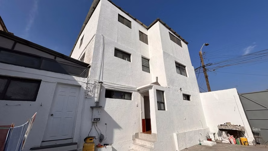 CORREDORA ARRIENDO CASA IDEAL PARA EMPRESAS SECTOR NORTE DE ANTOFAGASTA $4.000.000