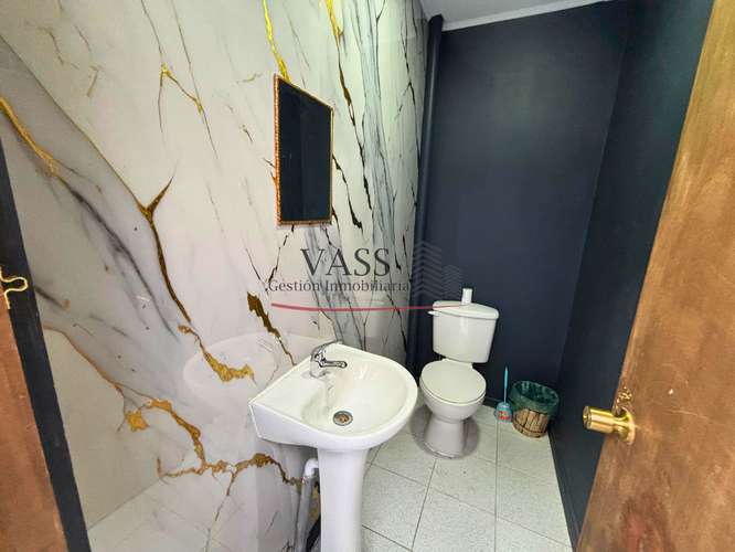 VASS ARRIENDA LOCALES NUEVOS DENTRO DE GALERIA CENTRO DE QUILPUE