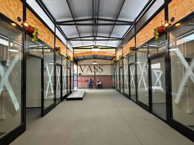 VASS ARRIENDA LOCALES NUEVOS DENTRO DE GALERIA CENTRO DE QUILPUE