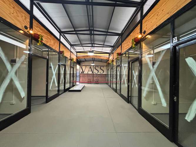 VASS ARRIENDA LOCALES NUEVOS DENTRO DE GALERIA CENTRO DE QUILPUE