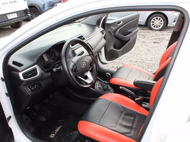 HYUNDAI Verna 1.4 CB 2021
