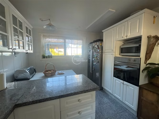 Casa en venta de 5 dorm. en Santo Domingo