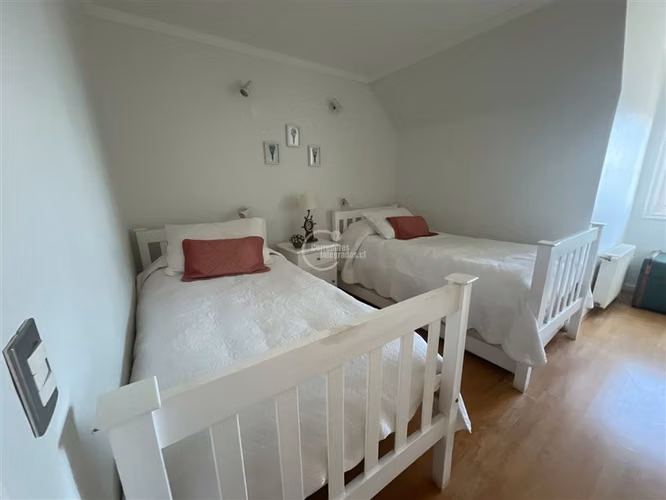 Casa en venta de 5 dorm. en Santo Domingo