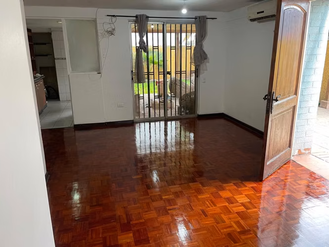 VENDE CASA 3 DORM. 2 BAÑOS LOMAS DE MIRASUR SAN BERNARDO