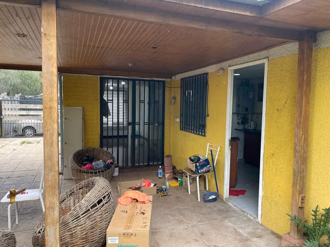 VENDE CASA 3 DORM. 2 BAÑOS LOMAS DE MIRASUR SAN BERNARDO