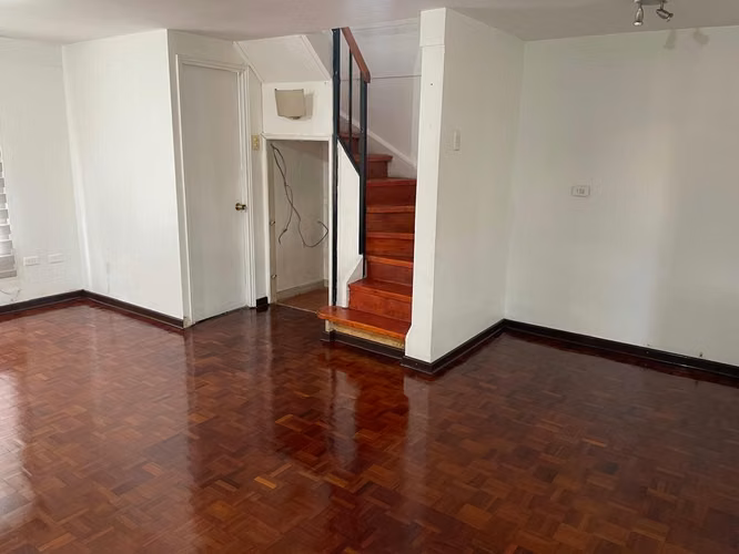 VENDE CASA 3 DORM. 2 BAÑOS LOMAS DE MIRASUR SAN BERNARDO