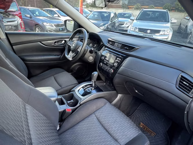 NISSAN X-TRAIL 2.5 2019