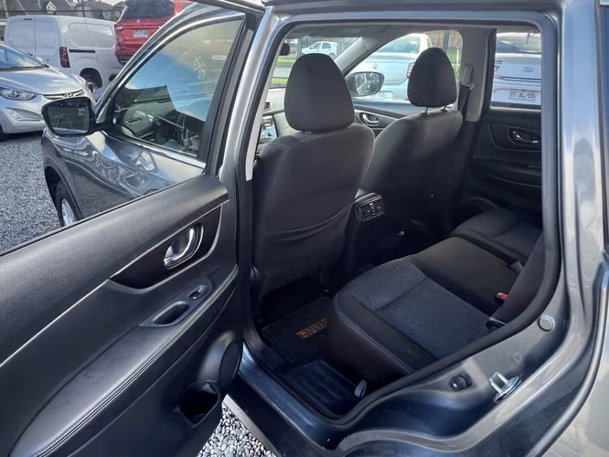 NISSAN X-TRAIL 2.5 2019