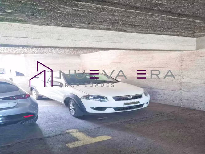 Estacionamiento en Venta – Edificio Carillón (173089)