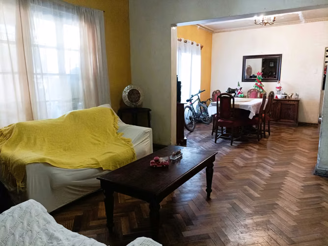 Casa con Galpón 620 m2 en terreno de 1000 m2 (173066) - Imagen 10