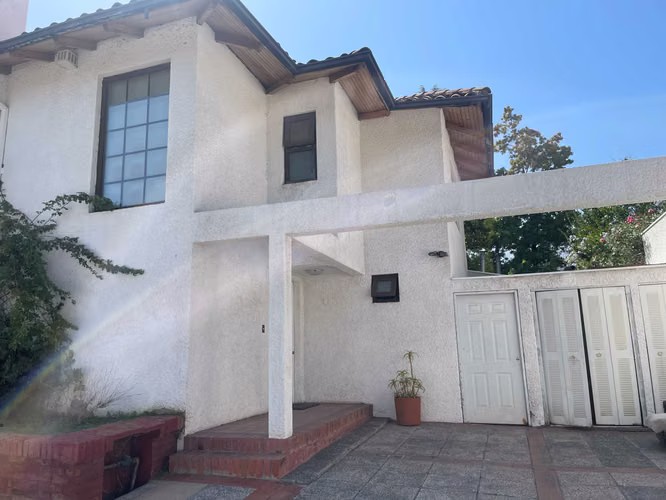 Casa en La Reina, Plaza Ossandon (173062)