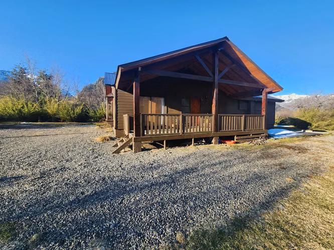 EN VENTA CABAÑA EN EL SECTOR SHANGRILA PINTO