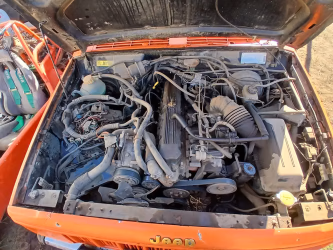 Jeep Cherokee XJ Laredo 4.0 Automático 1989