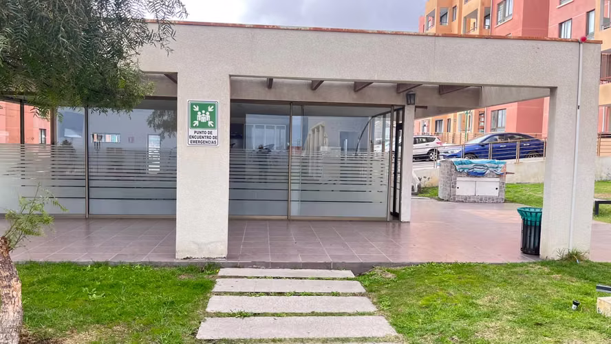  ¡Se Arrienda Excelente Departamento en Sector Norte – Costa Laguna, Antofagasta! valor $650.000 incluye Gastos Comunes