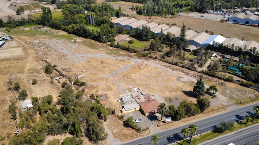 TERRENO INDUSTRIAN DE 2,7 HECTAREAS EN CAMINO A MELIPILLA