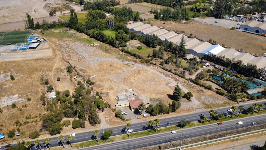 TERRENO INDUSTRIAN DE 2,7 HECTAREAS EN CAMINO A MELIPILLA