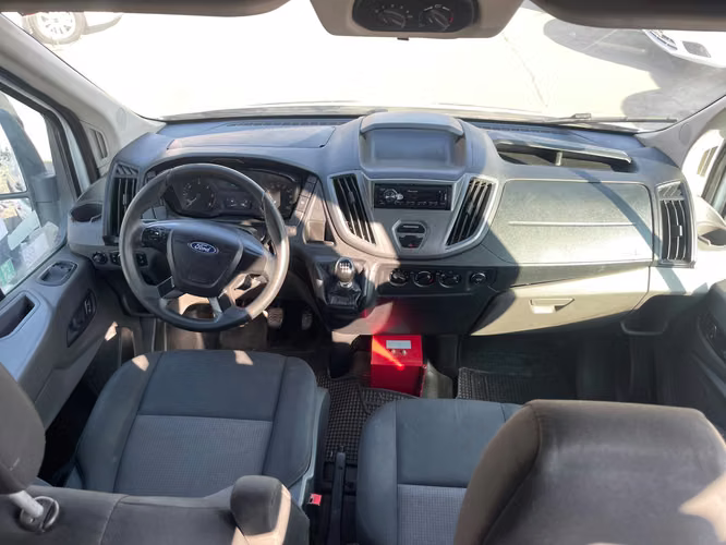 FORD TRANSIT BUS 2022 18 PASAJEROS
