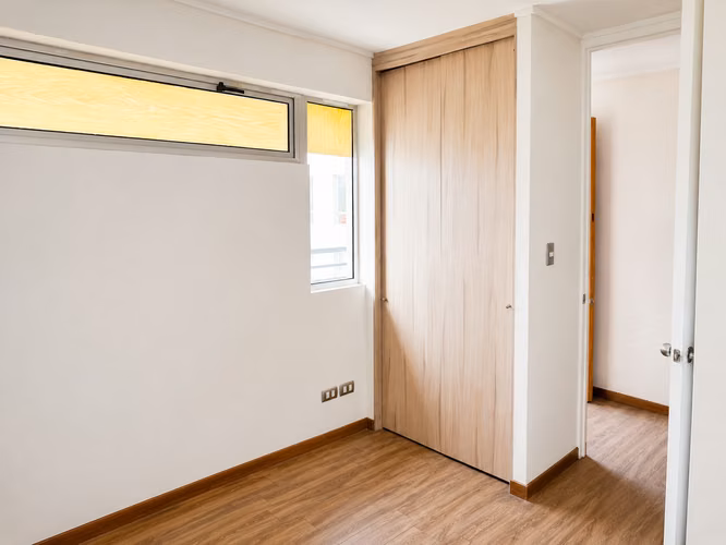Arriendo departamento 2D/2B en Estación Central, luminoso y bien conectado