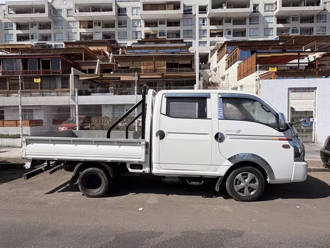 Vendo Camion Porter 2.5 año 2015