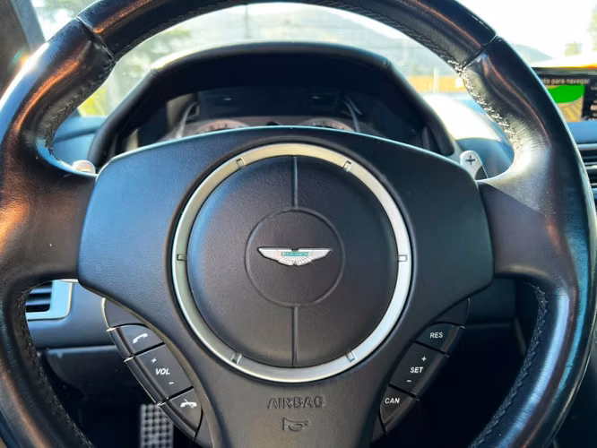ASTON MARTIN DB9 COUPE 6.0 V12  2012