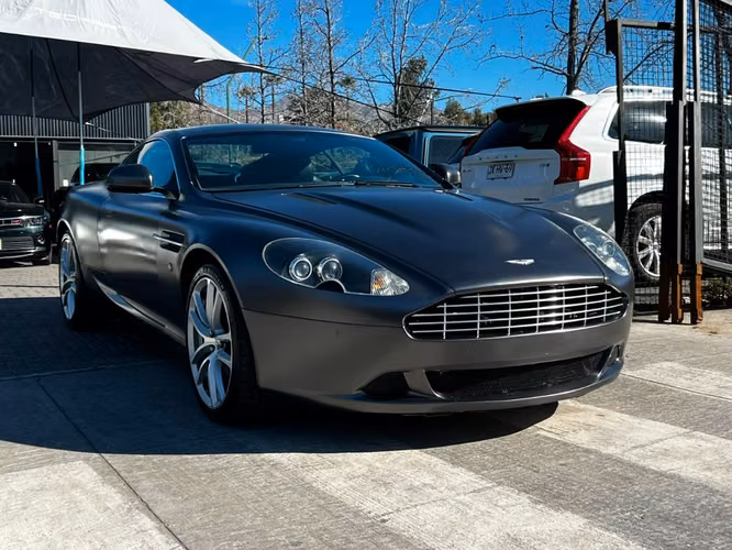 ASTON MARTIN DB9 COUPE 6.0 V12  2012