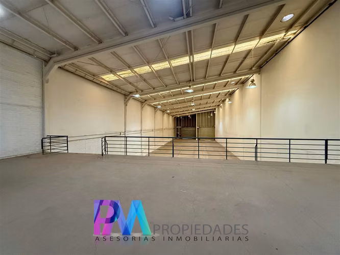 BODEGA Avenida los vientos