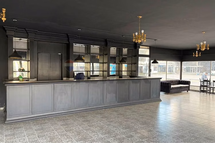 Arrienda pub en providencia: ubicación estratégica