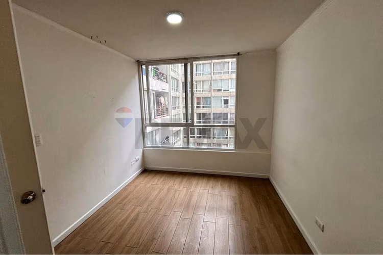Venta/excelente plusvalía: 1d,1b metro ecuador
