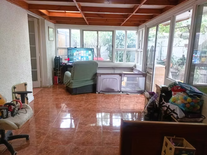 Amplia Casa en Diagonal Santa Elena. Lira (173194)