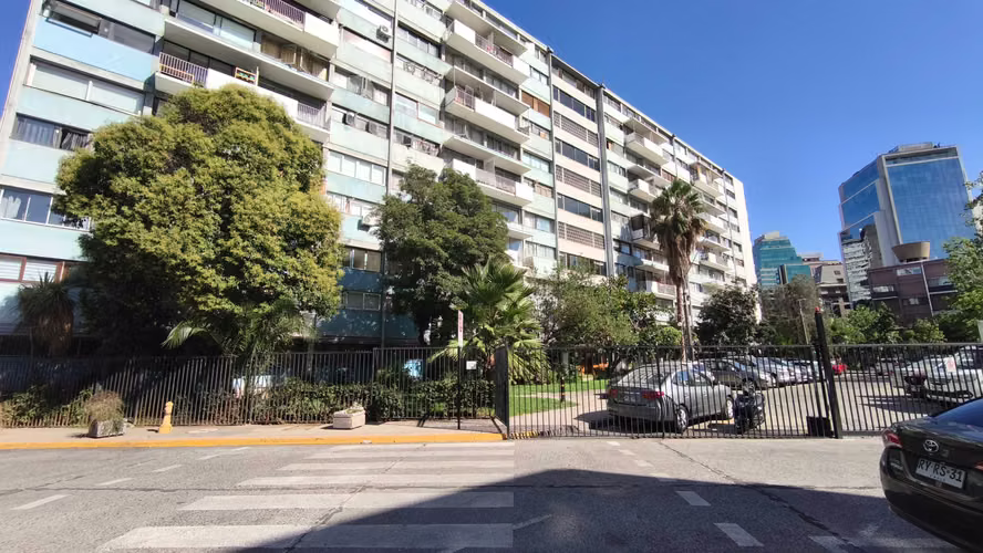 Duplex Luminoso Hogar con vista a jardín (173179)