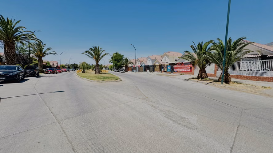 SE VENDE CASA EN LAMPA CON LOCAL COMERCIAL, AMPLIO TERRENO