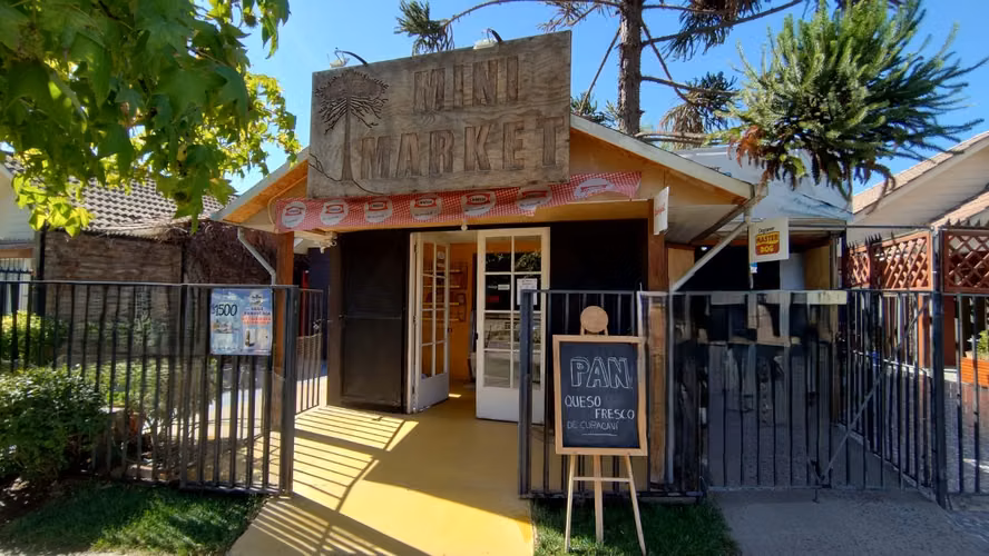 SE VENDE CASA EN LAMPA CON LOCAL COMERCIAL, AMPLIO TERRENO