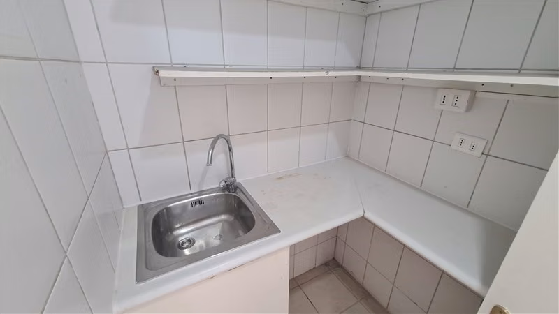Oficina Arriendo Santiago 41m2 P. de Armas 1P 1B K Impecable - Imagen 36