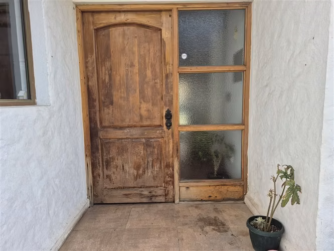 Casa en arriendo de 4 dormitori. con piscina , en Rinconada