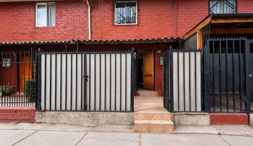 Casa en Venta Rigoberto Fontt