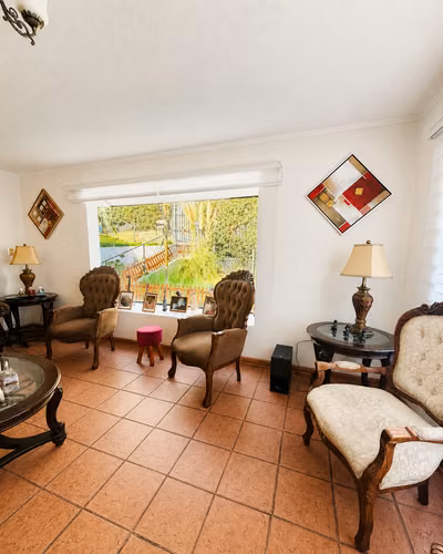 Hermosa casa en Reñaca bajo en venta  oportunidad de inversion