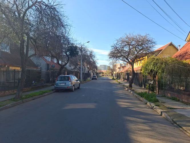 ¡SE ARRIENDA EXCELENTE CASA EN VILLA LOMAS DE LIRCAY – TALCA!