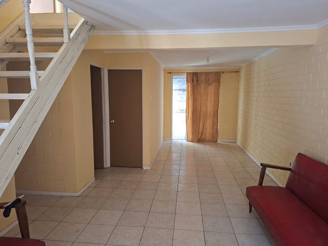 ¡SE ARRIENDA EXCELENTE CASA EN VILLA LOMAS DE LIRCAY – TALCA!