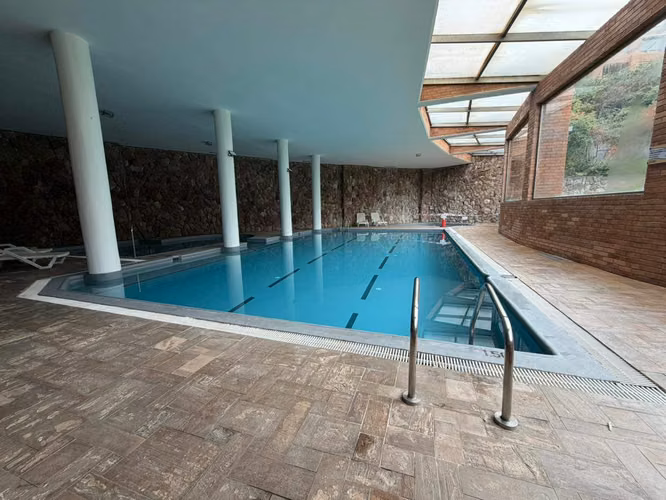 Venta  exclusivo dpto. en condominio | Carolina Rabat | Sta. María Manquehue | Vitacura