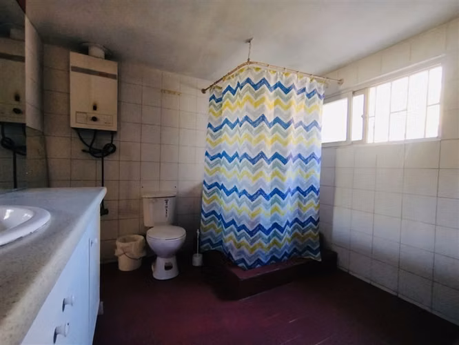 Casa en venta de 4D 2B en La Florida, 1000 mts