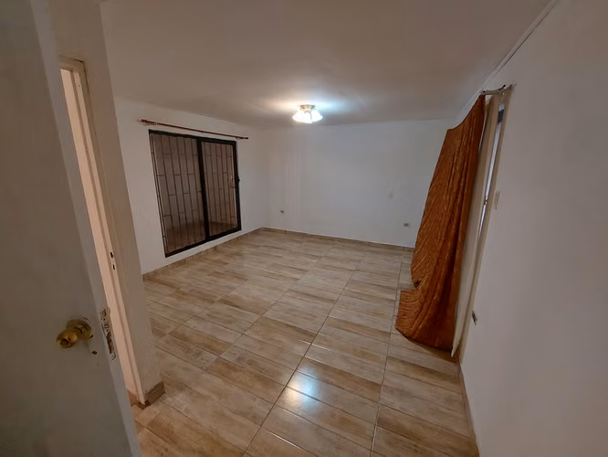 VENTA CASA EN REGIMIENTO ARICA