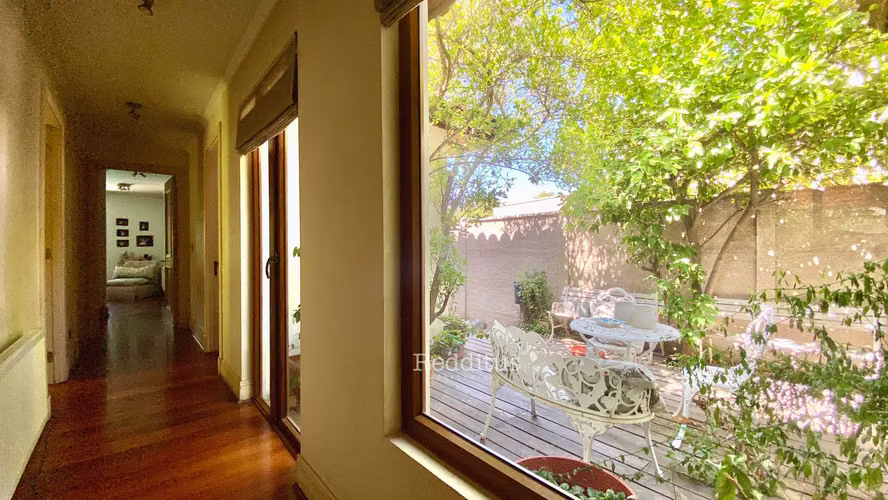 De un piso en amplio terreno (173362)
