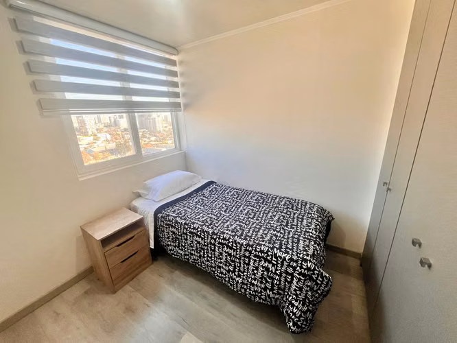 Arriendo Pieza, Metro departamental
