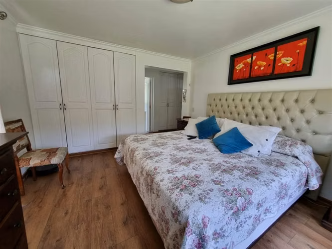 Casa en venta 5 dorm Isla de Maipo - gran terreno - piscina