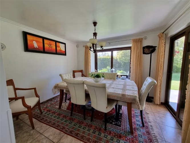 Casa en venta 5 dorm Isla de Maipo - gran terreno - piscina