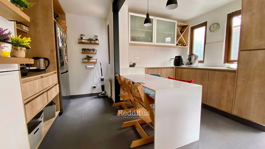 Remodelada y ampliada, pasos Lincoln (173366)